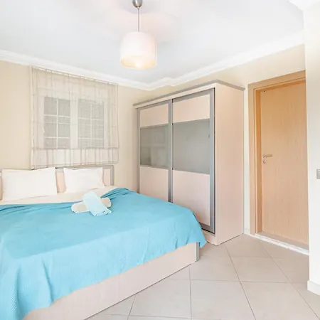 Luxury Private With Pool And Garden In Serik *