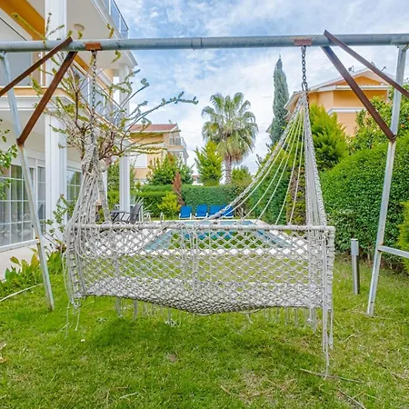 Luxury Private With Pool And Garden In Serik Apartment
