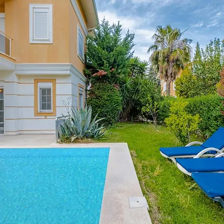 Luxury Private With Pool And Garden In Serik Apartment *